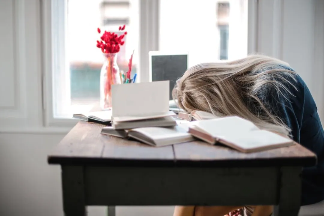 A Prayer for Overcoming Academic Burnout in College