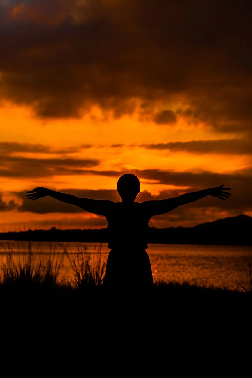 A Powerful Prayer for So Be It Elevation Worship Lyrics | Seek God's Grace