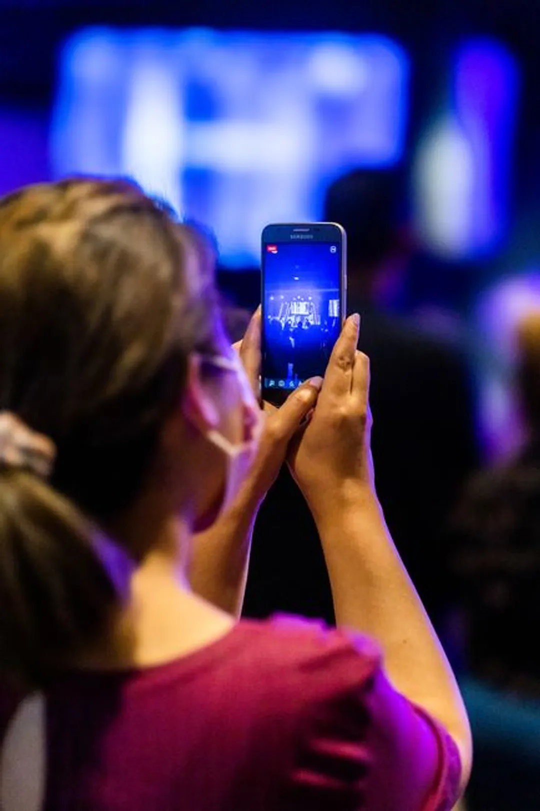 A Prayer for Christians to Use Social Media Wisely