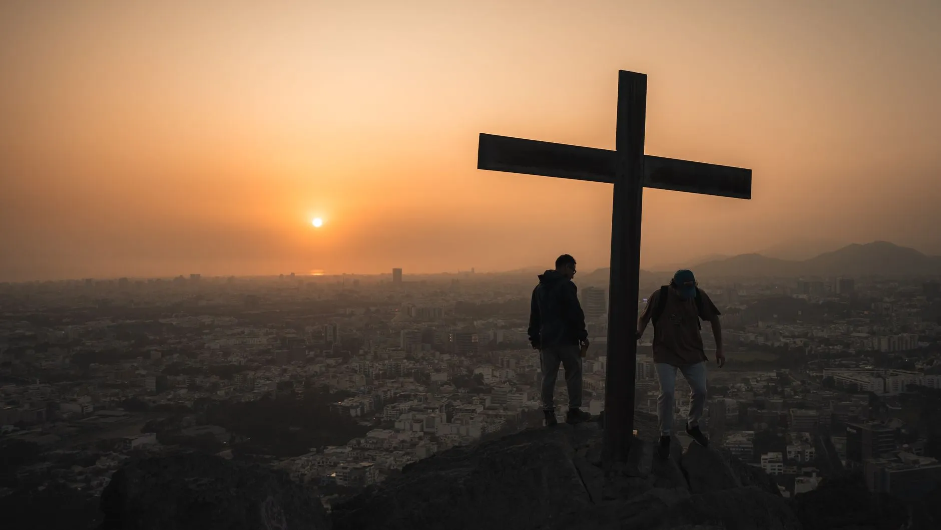 New Resources Help You See God by Connecting Scripture (with Benjamin Gladd)