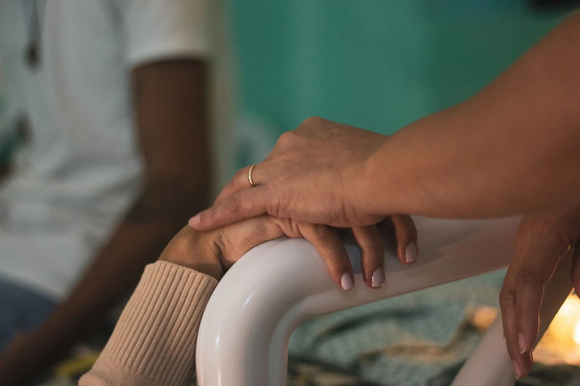 Prayer Before Surgery for a Loved One: Comfort & Strength