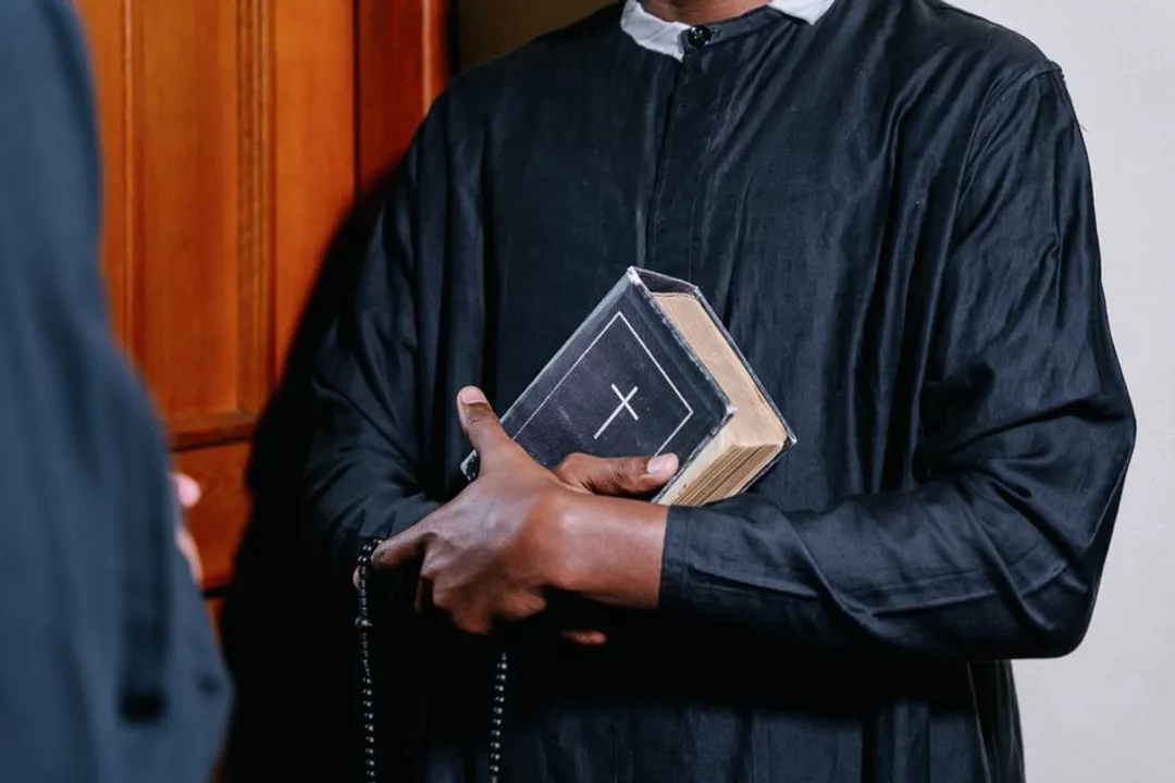 A Prayer for Business Leaders to Make Decisions with Integrity