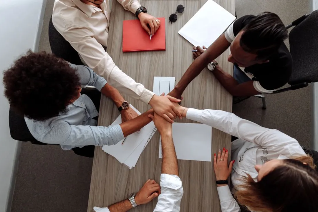 A Prayer for Business Teams to Work Together in Harmony