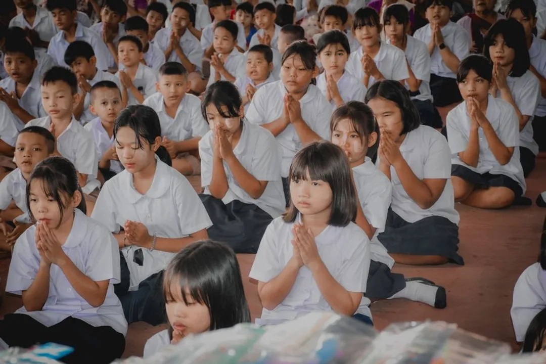 A Prayer for Students to Find Balance Between Academics and Extracurricular Activities